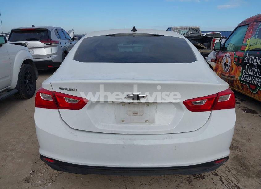 Photo 17 of 2017 Chevrolet Malibu LS (VIN 1G1ZB5ST7HF282063)