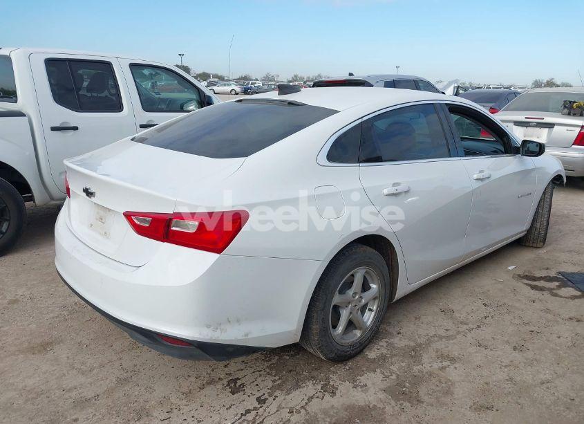 Photo 4 of 2017 Chevrolet Malibu LS (VIN 1G1ZB5ST7HF282063)
