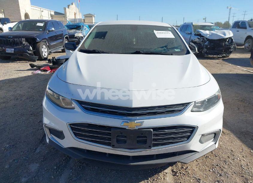 Photo 13 of 2018 Chevrolet Malibu 1LS (VIN 1G1ZB5ST7JF108371)