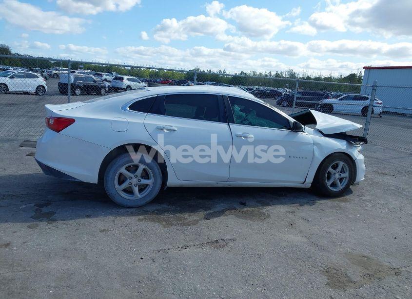 Photo 14 of 2018 Chevrolet Malibu 1LS (VIN 1G1ZB5ST7JF112209)