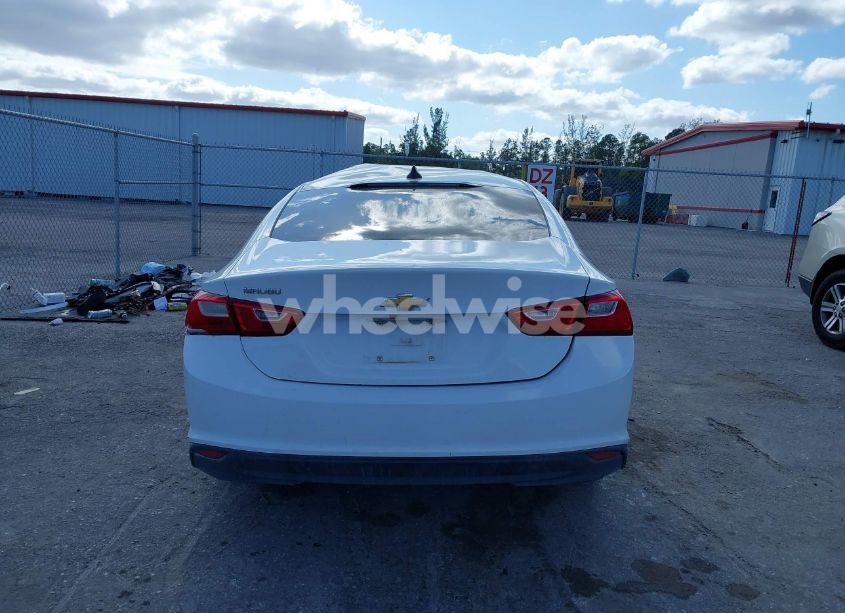 Photo 17 of 2018 Chevrolet Malibu 1LS (VIN 1G1ZB5ST7JF112209)