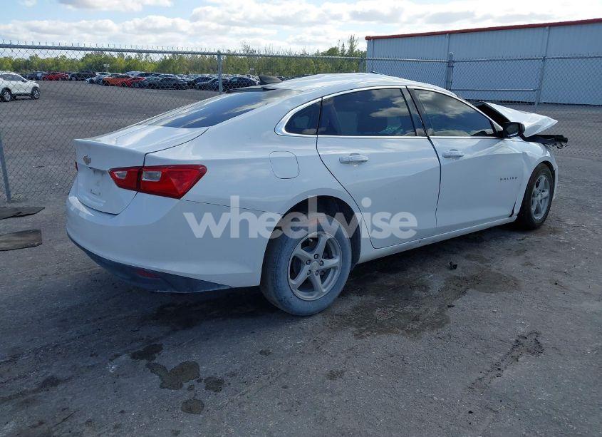 Photo 4 of 2018 Chevrolet Malibu 1LS (VIN 1G1ZB5ST7JF112209)