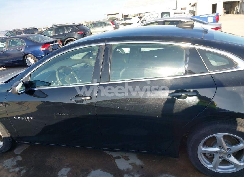 Photo 15 of 2018 Chevrolet Malibu 1LS (VIN 1G1ZB5ST7JF113568)