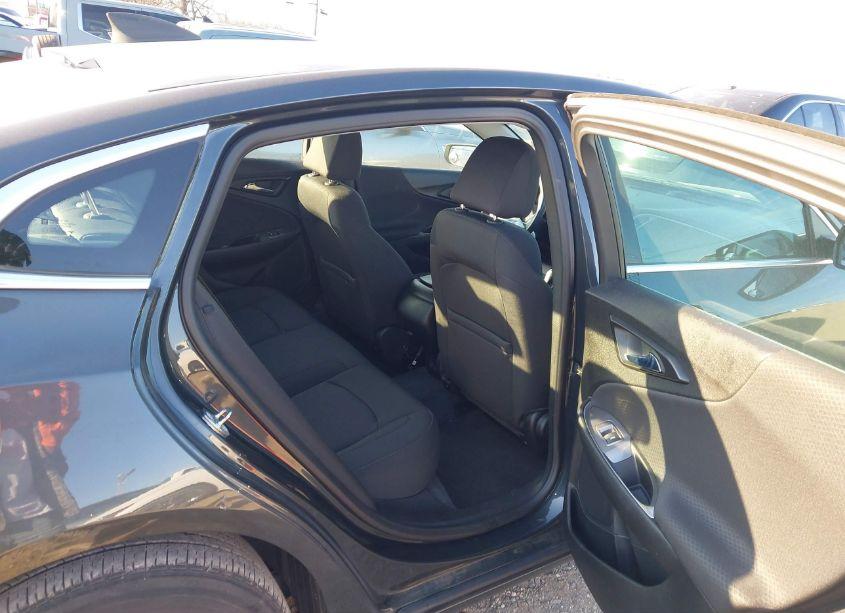 Photo 8 of 2018 Chevrolet Malibu 1LS (VIN 1G1ZB5ST7JF198623)