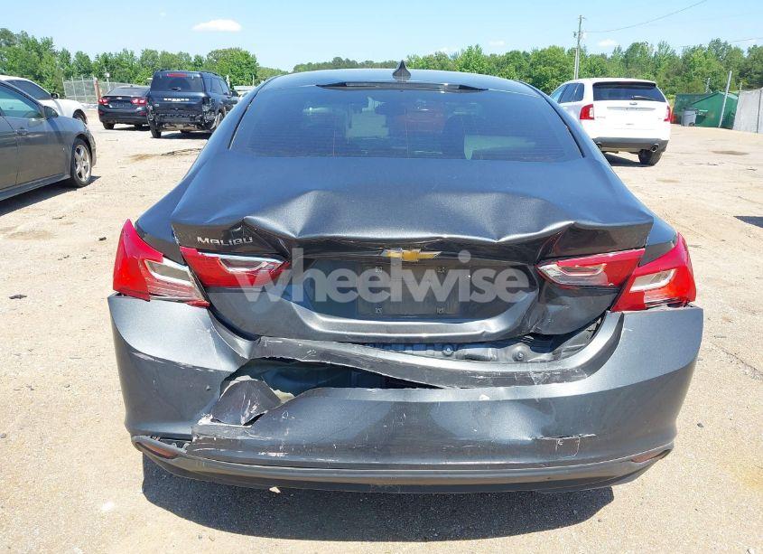 Photo 16 of 2018 Chevrolet Malibu 1LS (VIN 1G1ZB5ST7JF225495)