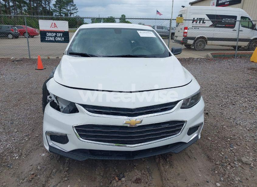Photo 13 of 2018 Chevrolet Malibu 1LS (VIN 1G1ZB5ST7JF266810)