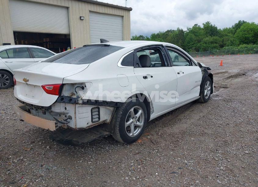 Photo 4 of 2018 Chevrolet Malibu 1LS (VIN 1G1ZB5ST7JF266810)