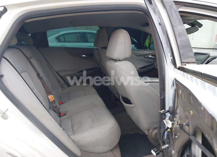 Photo 8 of 2018 Chevrolet Malibu 1LS (VIN 1G1ZB5ST7JF266810)