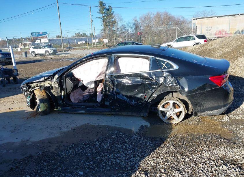 Photo 14 of 2018 Chevrolet Malibu 1LS (VIN 1G1ZB5ST7JF274132)
