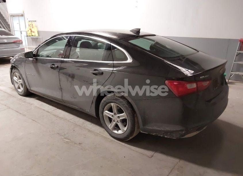 Photo 3 of 2019 Chevrolet Malibu 1LS (VIN 1G1ZB5ST7KF145695)