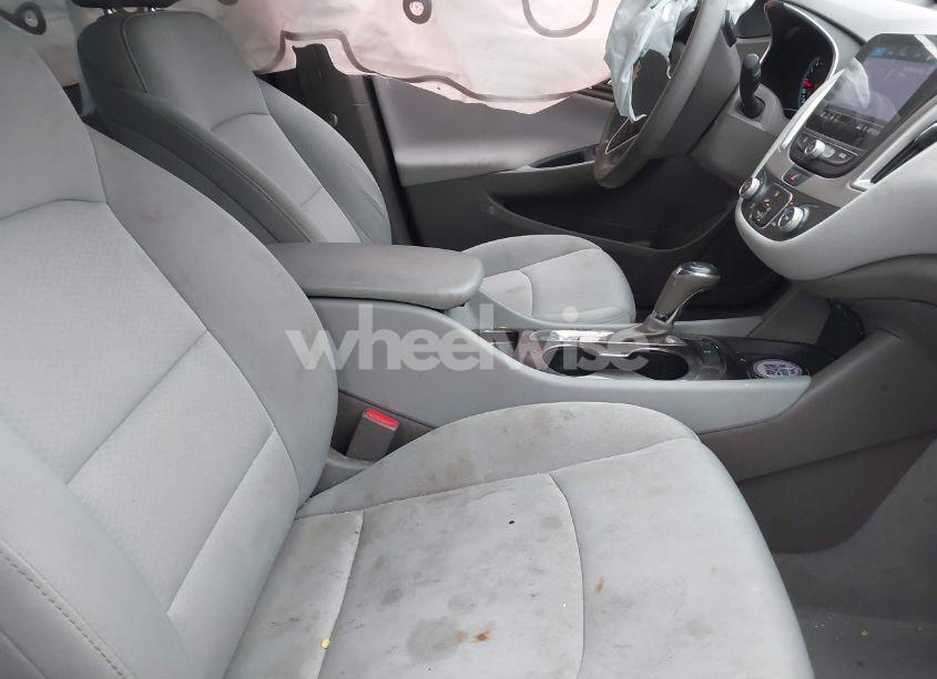 Photo 5 of 2019 Chevrolet Malibu 1LS (VIN 1G1ZB5ST7KF182617)