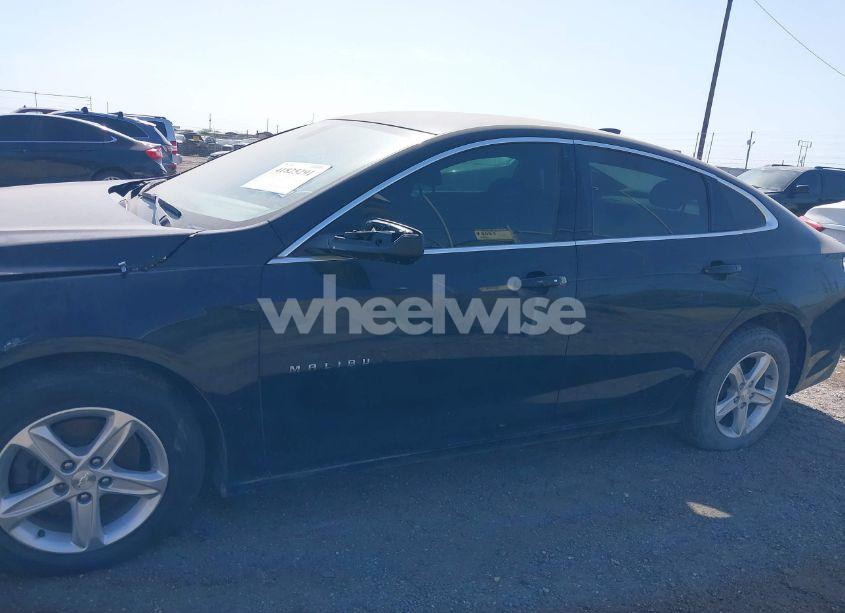 Photo 13 of 2019 Chevrolet Malibu 1LS (VIN 1G1ZB5ST7KF211629)