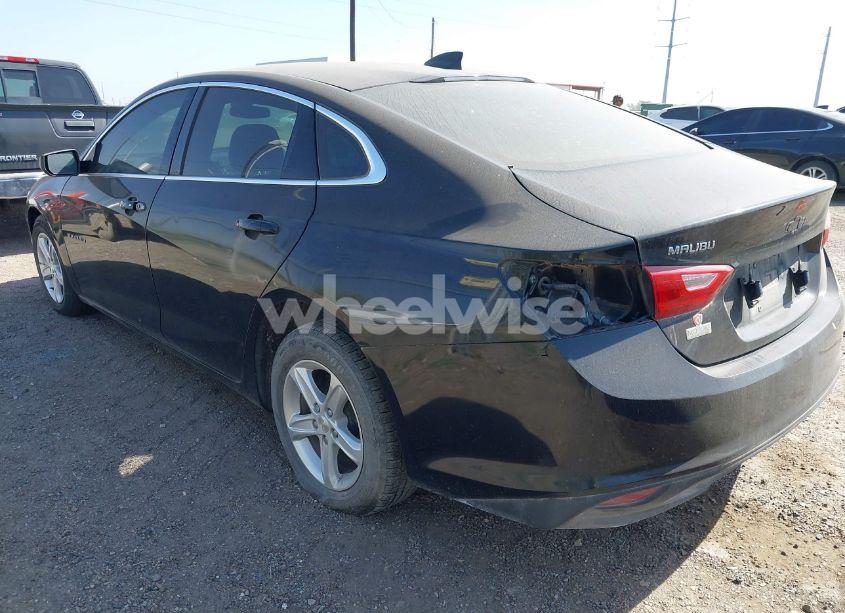 Photo 3 of 2019 Chevrolet Malibu 1LS (VIN 1G1ZB5ST7KF211629)