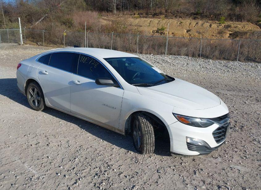 2020 Chevrolet Malibu FWD LS (VIN 1G1ZB5ST7LF074094) main photo