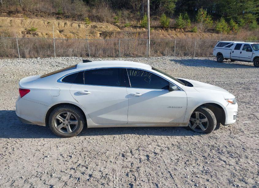 Photo 14 of 2020 Chevrolet Malibu FWD LS (VIN 1G1ZB5ST7LF074094)
