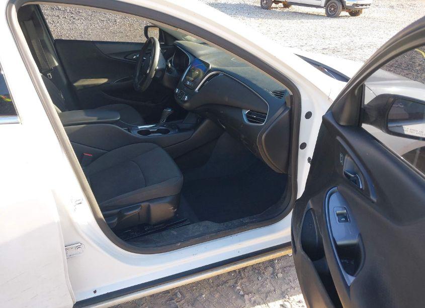 Photo 5 of 2020 Chevrolet Malibu FWD LS (VIN 1G1ZB5ST7LF074094)