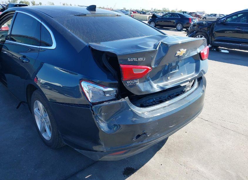 Photo 6 of 2020 Chevrolet Malibu FWD LS (VIN 1G1ZB5ST7LF077691)