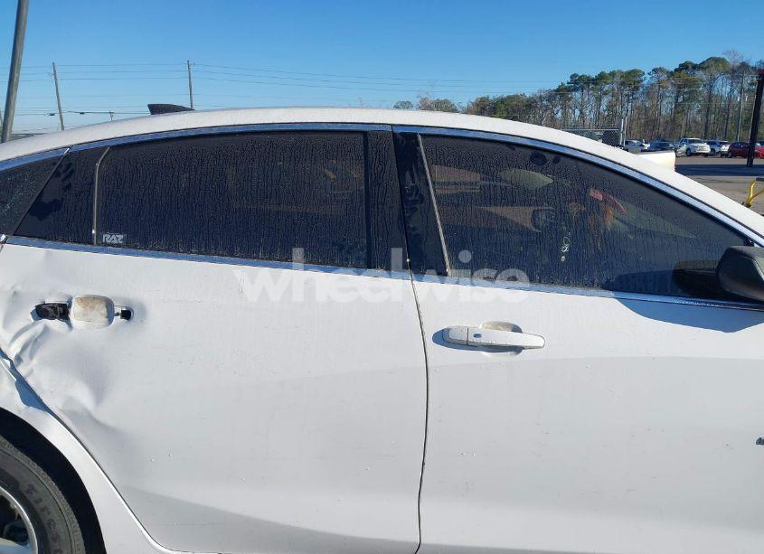 Photo 13 of 2022 Chevrolet Malibu FWD LS (VIN 1G1ZB5ST7NF213532)