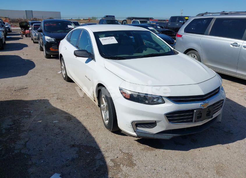 2016 Chevrolet Malibu LS (VIN 1G1ZB5ST8GF181550) main photo