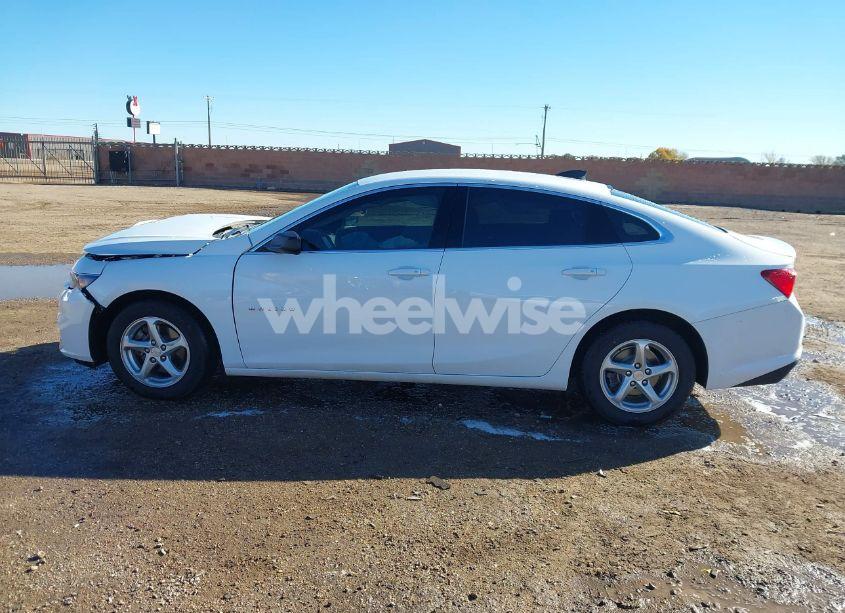 Photo 13 of 2016 Chevrolet Malibu LS (VIN 1G1ZB5ST8GF192564)