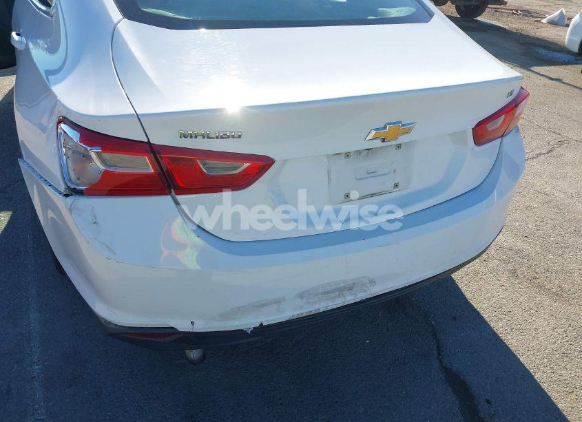 Photo 6 of 2016 Chevrolet Malibu LS (VIN 1G1ZB5ST8GF195867)