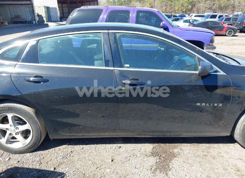 Photo 13 of 2016 Chevrolet Malibu LS (VIN 1G1ZB5ST8GF204261)