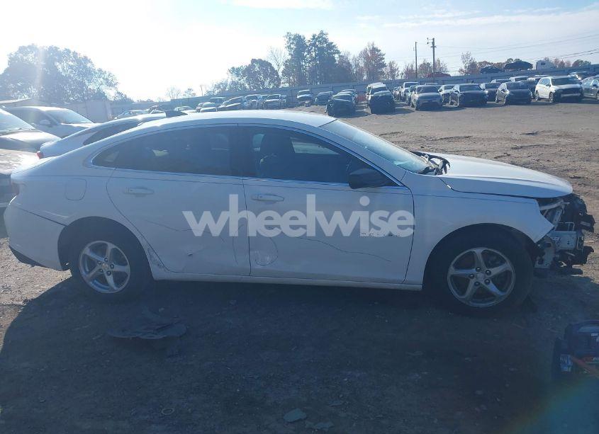 Photo 13 of 2016 Chevrolet Malibu LS (VIN 1G1ZB5ST8GF233906)