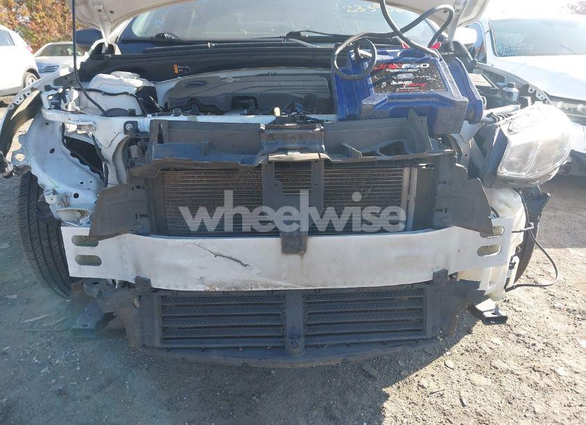 Photo 6 of 2016 Chevrolet Malibu LS (VIN 1G1ZB5ST8GF233906)