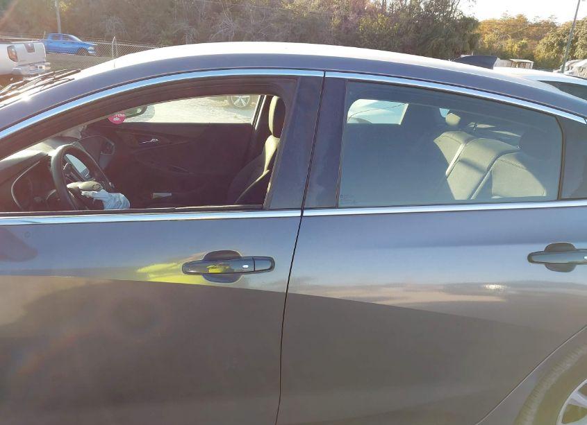 Photo 14 of 2017 Chevrolet Malibu LS (VIN 1G1ZB5ST8HF104503)