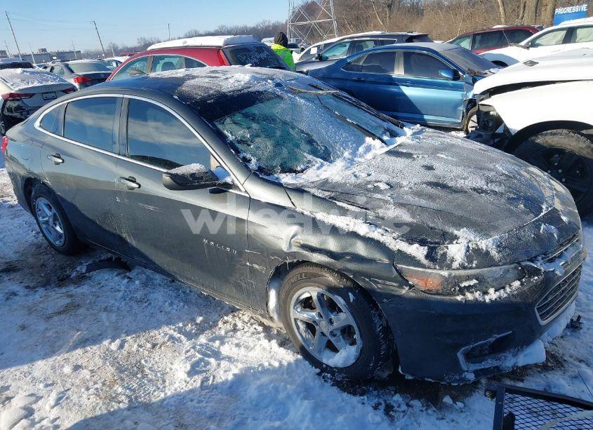 2017 Chevrolet Malibu LS (VIN 1G1ZB5ST8HF110849) main photo