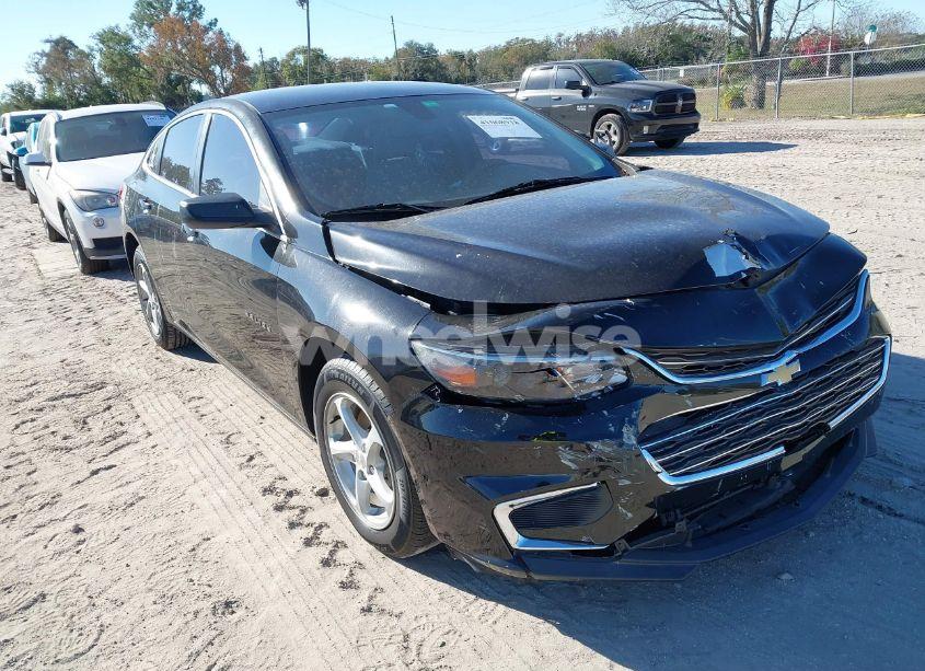 2017 Chevrolet Malibu LS (VIN 1G1ZB5ST8HF140417) main photo