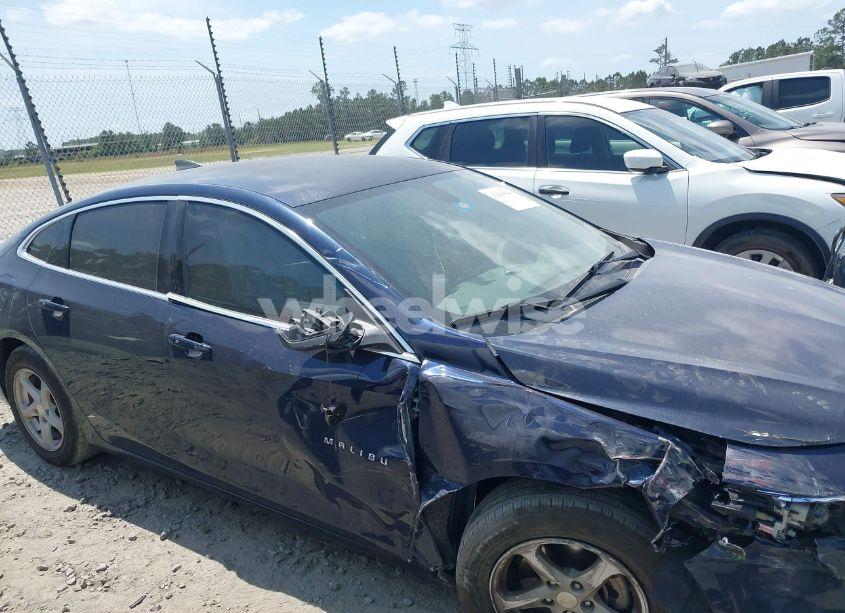 Photo 13 of 2017 Chevrolet Malibu LS (VIN 1G1ZB5ST8HF143818)