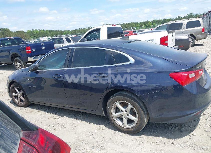 Photo 14 of 2017 Chevrolet Malibu LS (VIN 1G1ZB5ST8HF143818)