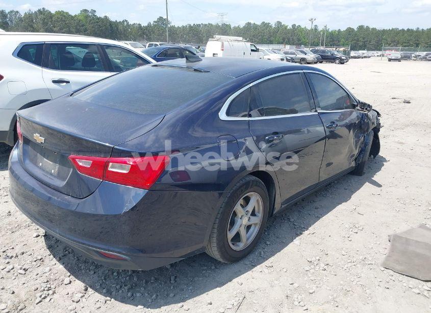 Photo 4 of 2017 Chevrolet Malibu LS (VIN 1G1ZB5ST8HF143818)