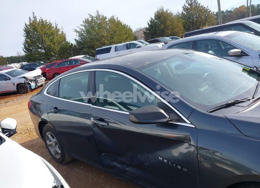Photo 13 of 2017 Chevrolet Malibu LS (VIN 1G1ZB5ST8HF154849)