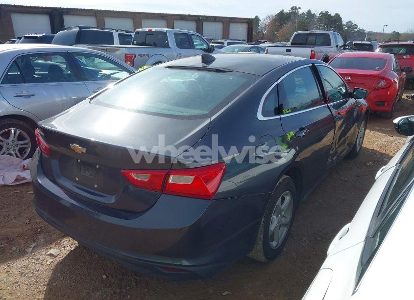 Photo 4 of 2017 Chevrolet Malibu LS (VIN 1G1ZB5ST8HF154849)