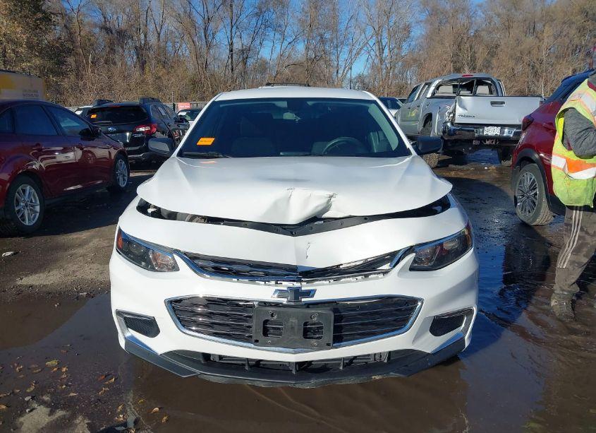 Photo 6 of 2017 Chevrolet Malibu LS (VIN 1G1ZB5ST8HF176561)