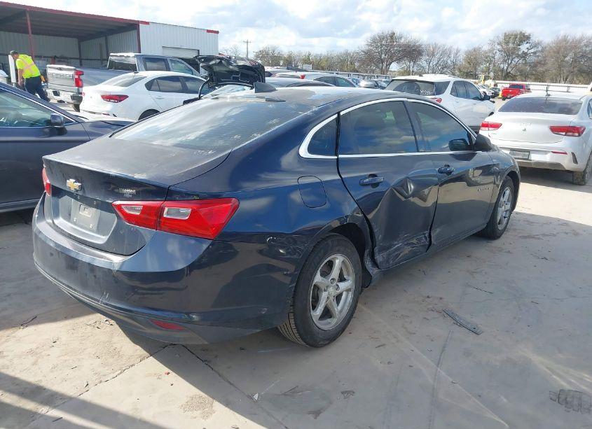 Photo 4 of 2017 Chevrolet Malibu LS (VIN 1G1ZB5ST8HF181355)
