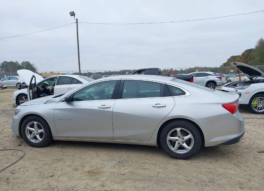 Photo 14 of 2017 Chevrolet Malibu LS (VIN 1G1ZB5ST8HF191352)