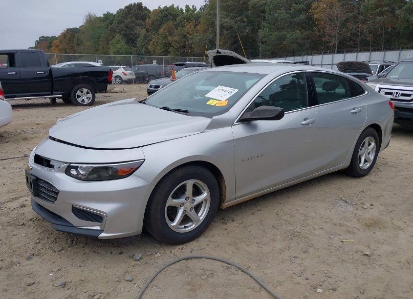 Photo 2 of 2017 Chevrolet Malibu LS (VIN 1G1ZB5ST8HF191352)
