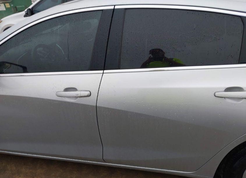 Photo 14 of 2017 Chevrolet Malibu LS (VIN 1G1ZB5ST8HF201796)