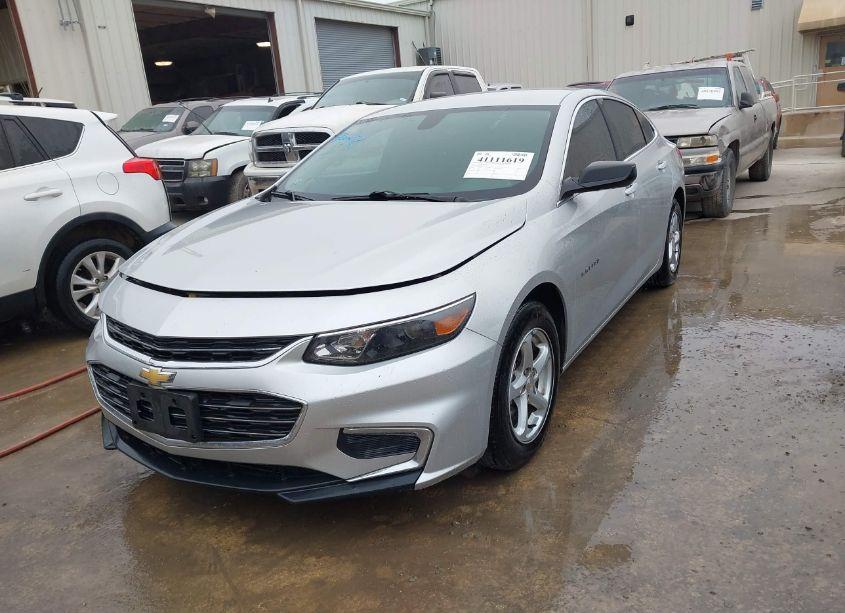 Photo 2 of 2017 Chevrolet Malibu LS (VIN 1G1ZB5ST8HF201796)