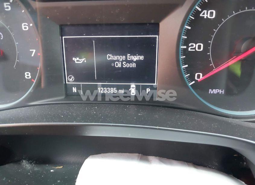 Photo 7 of 2017 Chevrolet Malibu LS (VIN 1G1ZB5ST8HF207310)