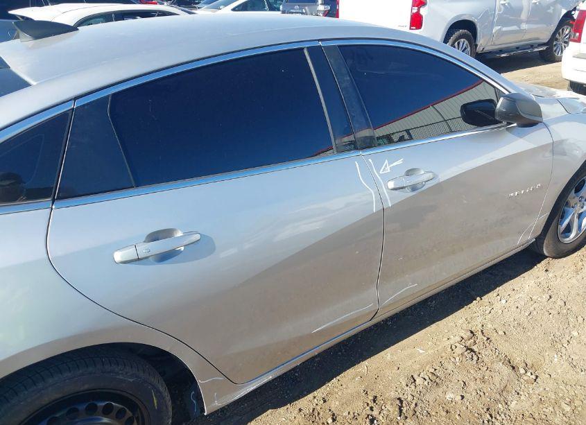 Photo 19 of 2017 Chevrolet Malibu LS (VIN 1G1ZB5ST8HF251064)