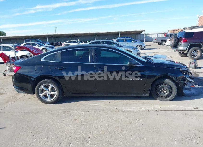 Photo 13 of 2017 Chevrolet Malibu LS (VIN 1G1ZB5ST8HF265241)