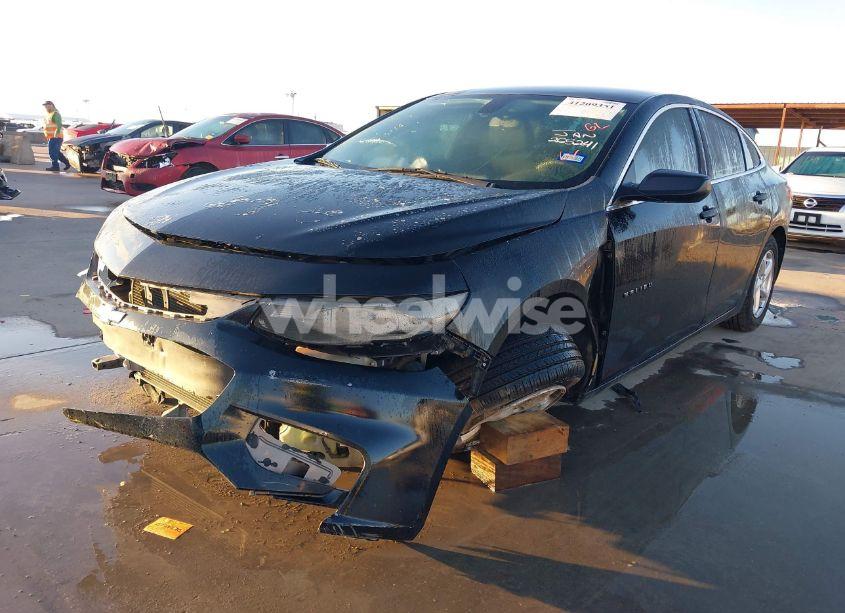 Photo 2 of 2017 Chevrolet Malibu LS (VIN 1G1ZB5ST8HF265241)