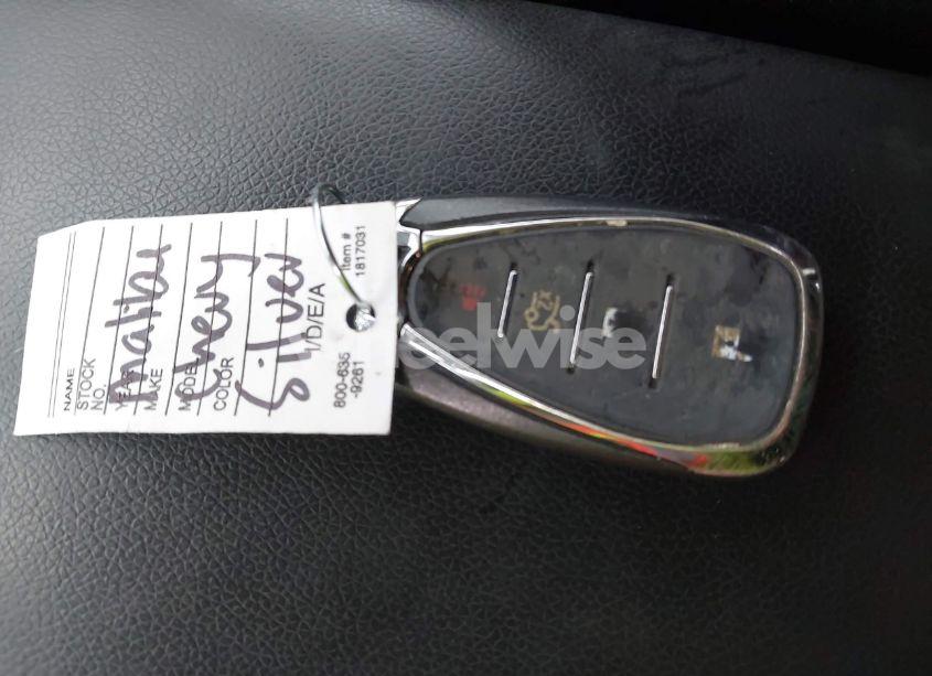 Photo 11 of 2017 Chevrolet Malibu LS (VIN 1G1ZB5ST8HF266955)