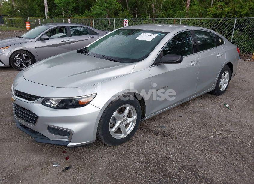 Photo 2 of 2017 Chevrolet Malibu LS (VIN 1G1ZB5ST8HF266955)