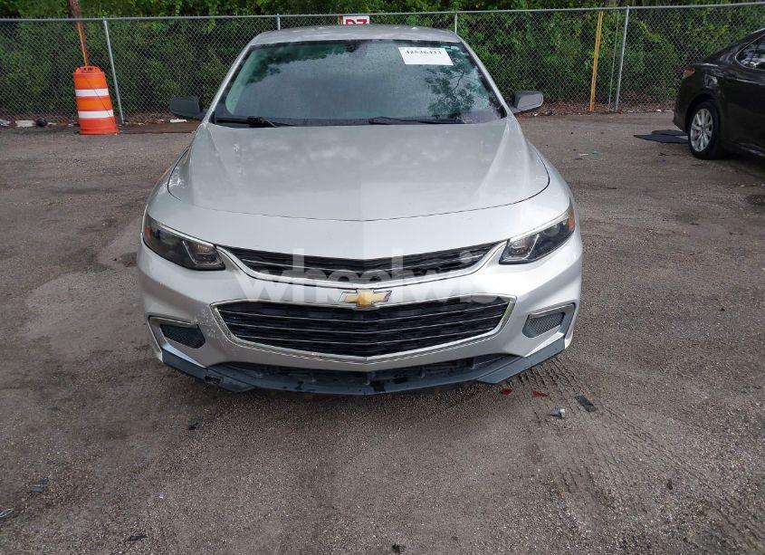 Photo 6 of 2017 Chevrolet Malibu LS (VIN 1G1ZB5ST8HF266955)