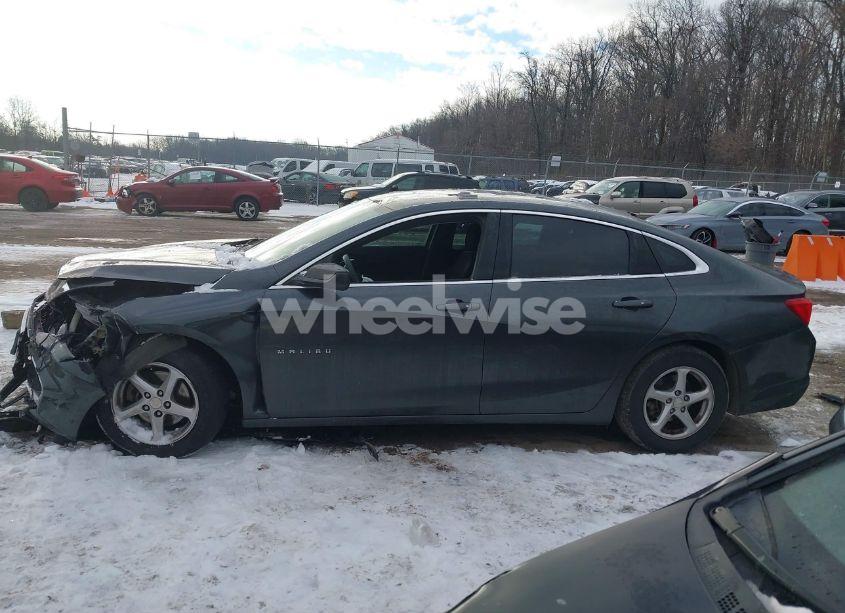 Photo 14 of 2017 Chevrolet Malibu LS (VIN 1G1ZB5ST8HF274053)